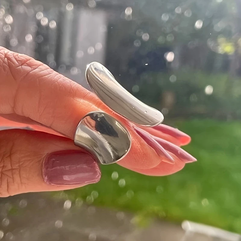 Boho-Chic Adjustable Silvery Statement Ring - Geometric Open Design for Women, Thick Silver Ring, Perfect for Daily Wear, Special Occasions, Birthday & Mother’s Day Gift for Her