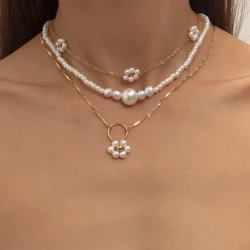 Vintage Flower Imitation Pearl Clavicle Necklace