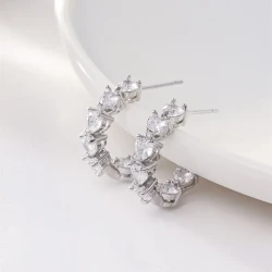 Ornament Simple Rhinestone Ear Clip