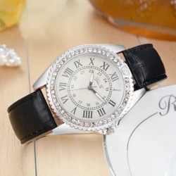 Elegant Roman Scale Women's Leather Strap Watch