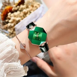 Poedagar Waterproof Quartz Watch