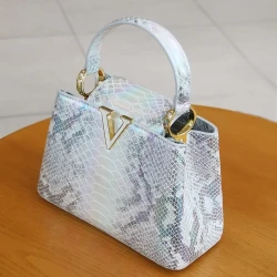 Elegant Snakeskin Pattern Tote Bag for Women