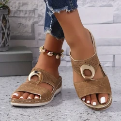 Women's Solid Color Wedge Heeled Sandals