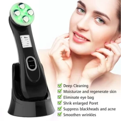 Facial care instrument with microneedles