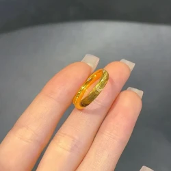 Golden Cat Eye Flashing Ring