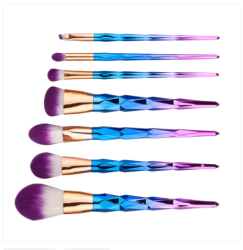 7 Makeup Brushes Set - Diamond Design Foundation & Makeup Tools