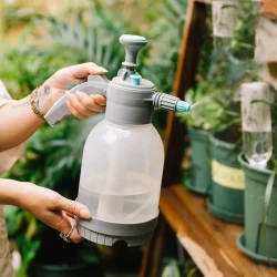 Watering Can Pressure Spray Can Sprayer