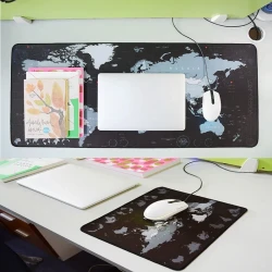 World map mouse pad