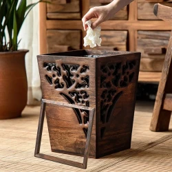 Retro creative wooden trash can