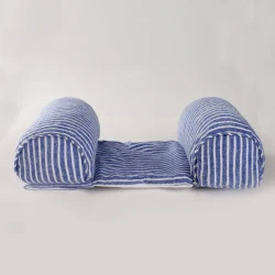 Anti-rollover pillow