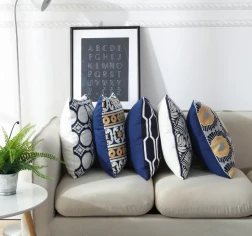 Composite wool embroidery pillow