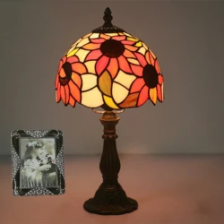 Creative retro table lamp