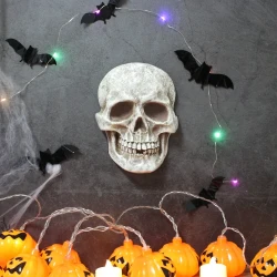 Decorate Halloween Doorplates With Resin Crafts