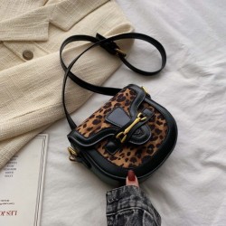 Leopard Saddle Bag in Autumn and Winter