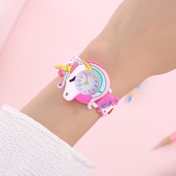 2024 Rainbow Cloud Silicone Kids Watch – Cute Cartoon Quartz Watch for Boys & Girls