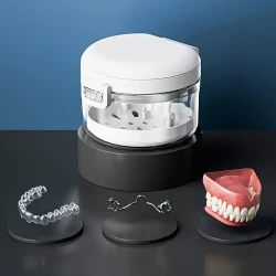 Portable Invisalign & Denture Storage Case – Orthodontic Retainer Container Box with Ventilation Holes for Travel & Home Use