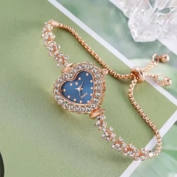 Elegant Women’s Quartz Watch with Rhinestone Accents