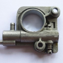 CS-350 CS2600-2700 Chainsaw Oil Pump Accessories