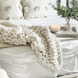 Chenille Chunky Line Blanket