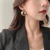 High-end hoop earrings