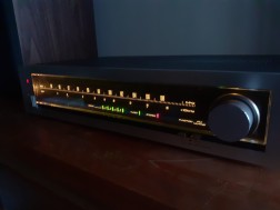 Pioneer Stereo Tuner TX-520 (1981-82)