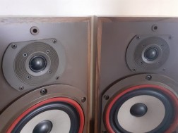 B&W DM110 - Excellent All Round Speakers made in Great Britain