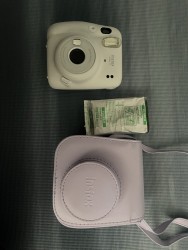 POLAROID INSTA FILM CAMERA - Film and Case included