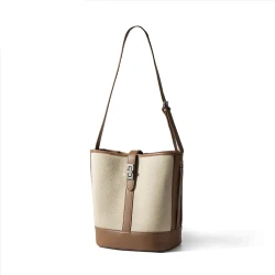 Large Capacity Women's Cowhide Bucket Shoulder Bag