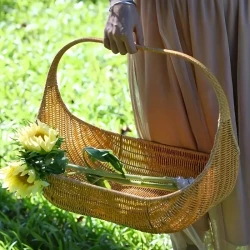 Handwoven Picnic Basket Deluxe